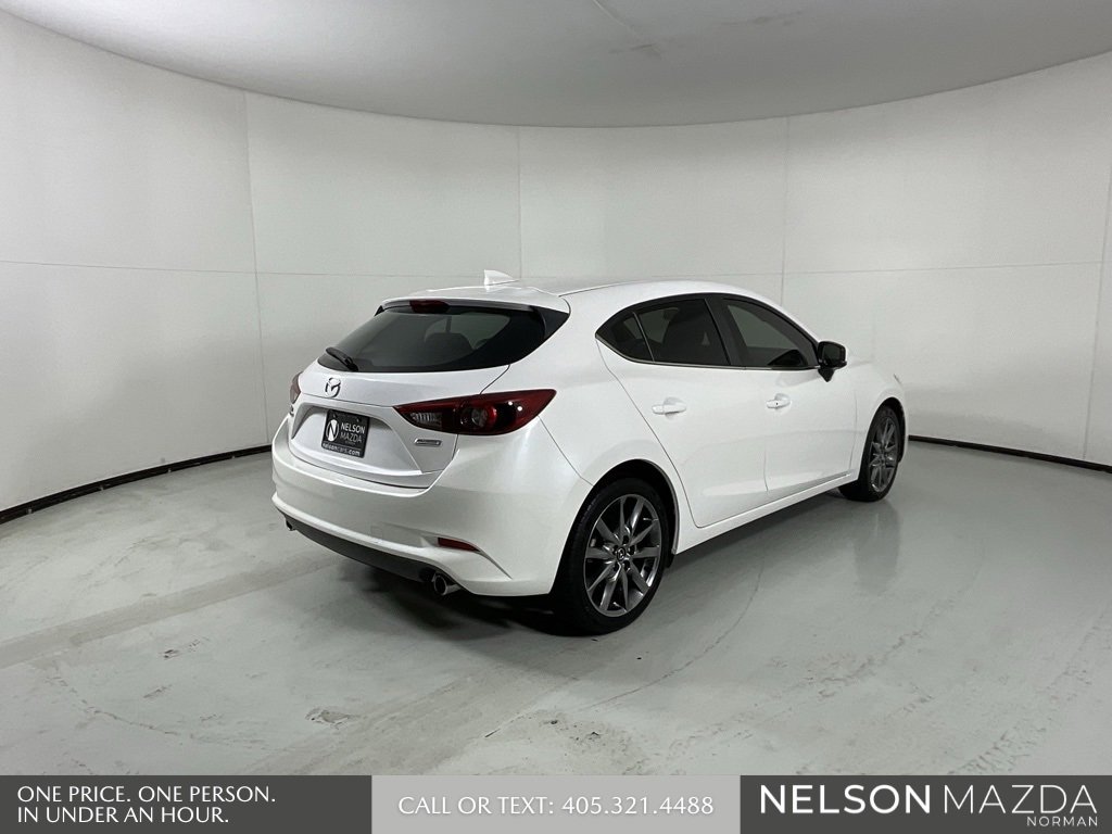 Used 2018 MAZDA MAZDA3 Grand Touring image 7