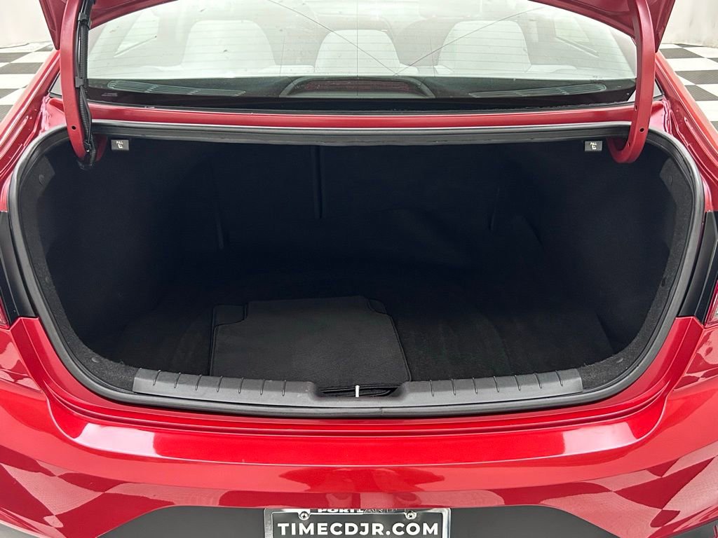 Used 2019 Hyundai Elantra SE image 9