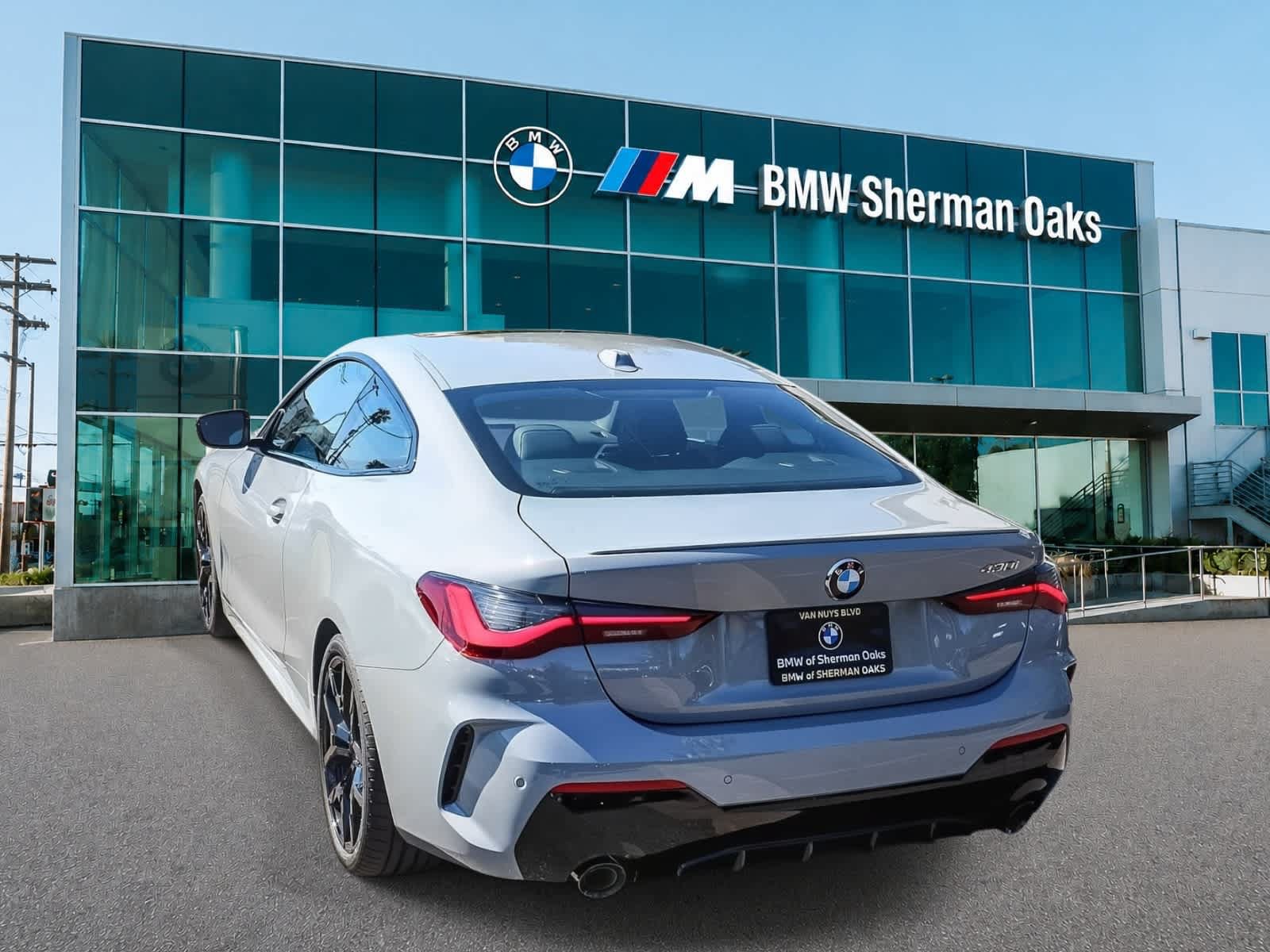 New 2026 BMW 430i Coupe w/ M Sport Package RWD image 6