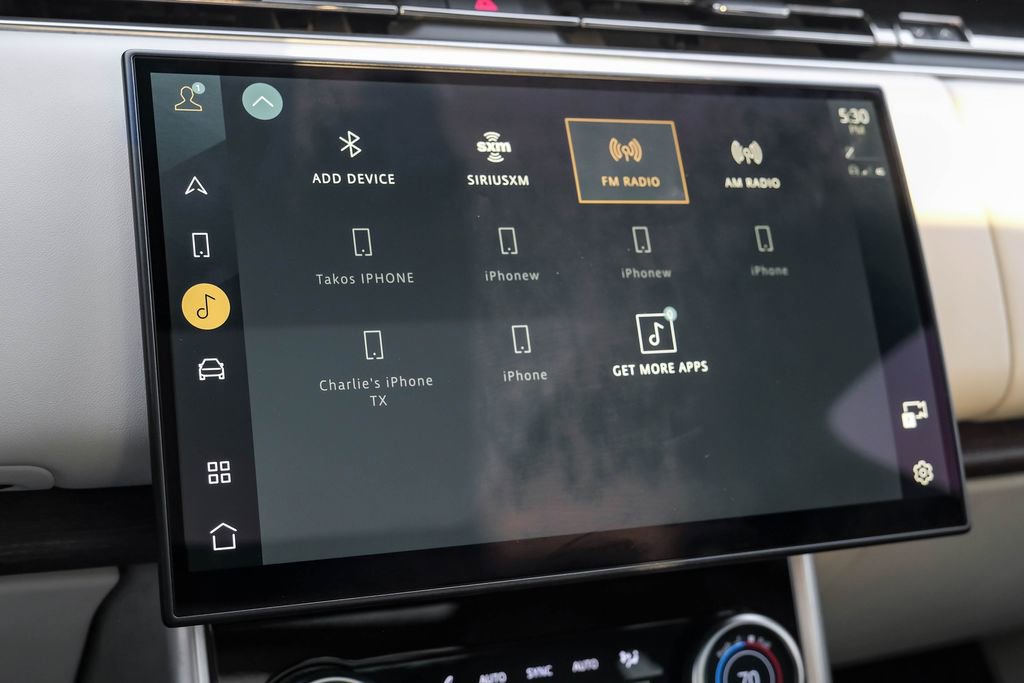 Used 2023 Land Rover Range Rover SE image 31