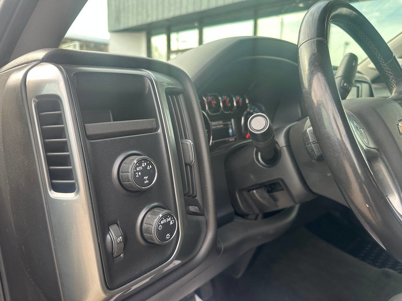 Used 2014 Chevrolet Silverado 1500 LT image 14