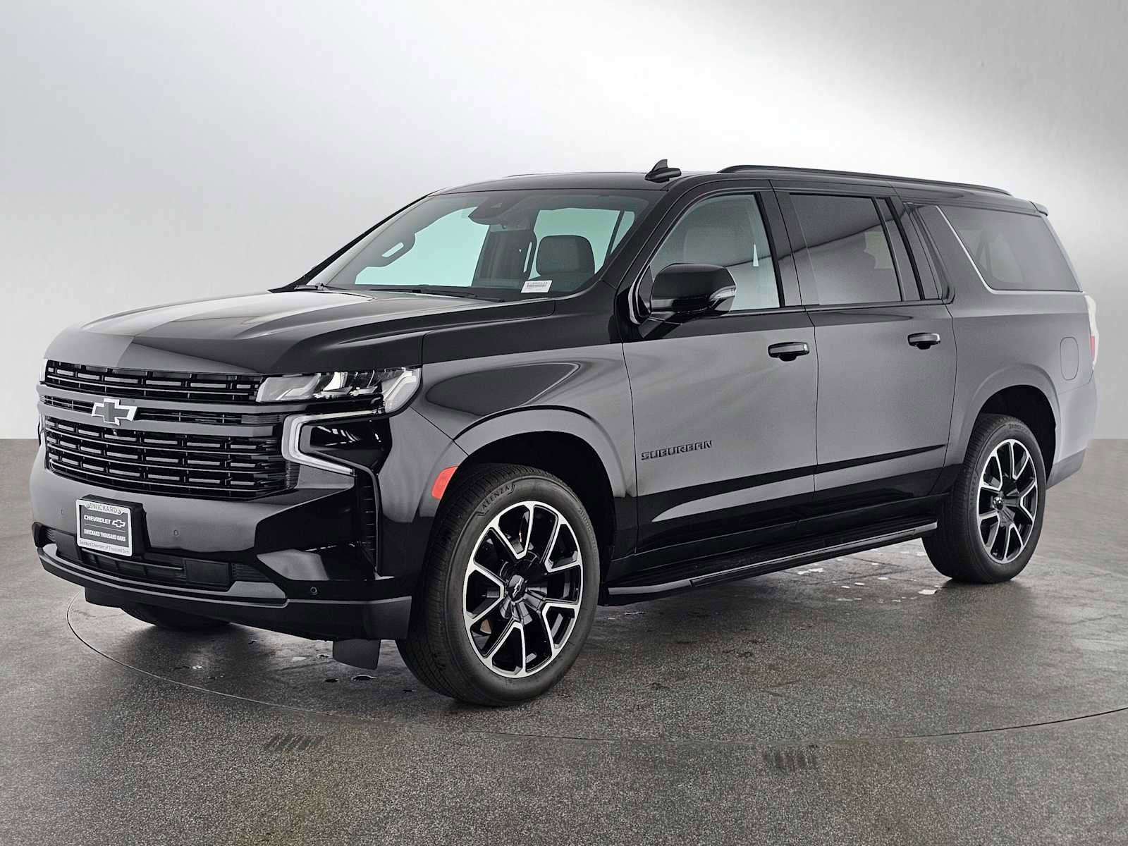 Used 2024 Chevrolet Suburban RST w/ Luxury Package image 7