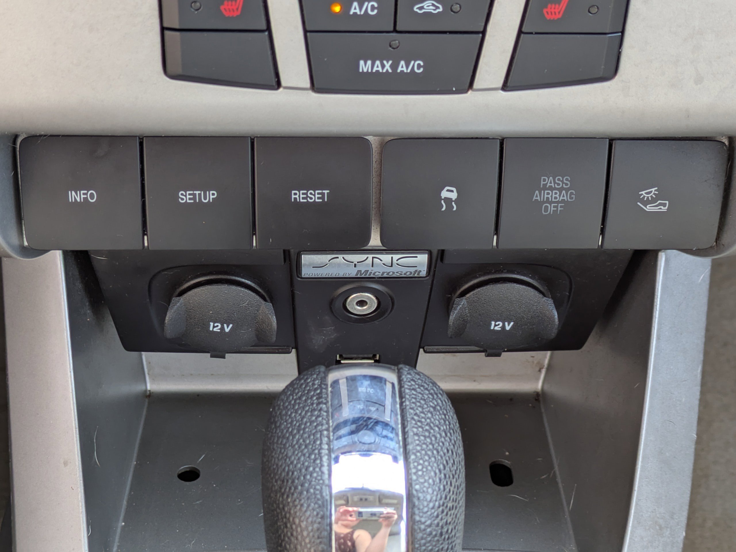 Used 2011 Ford Focus SEL w/ 301A Rapid Spec Order Code image 22