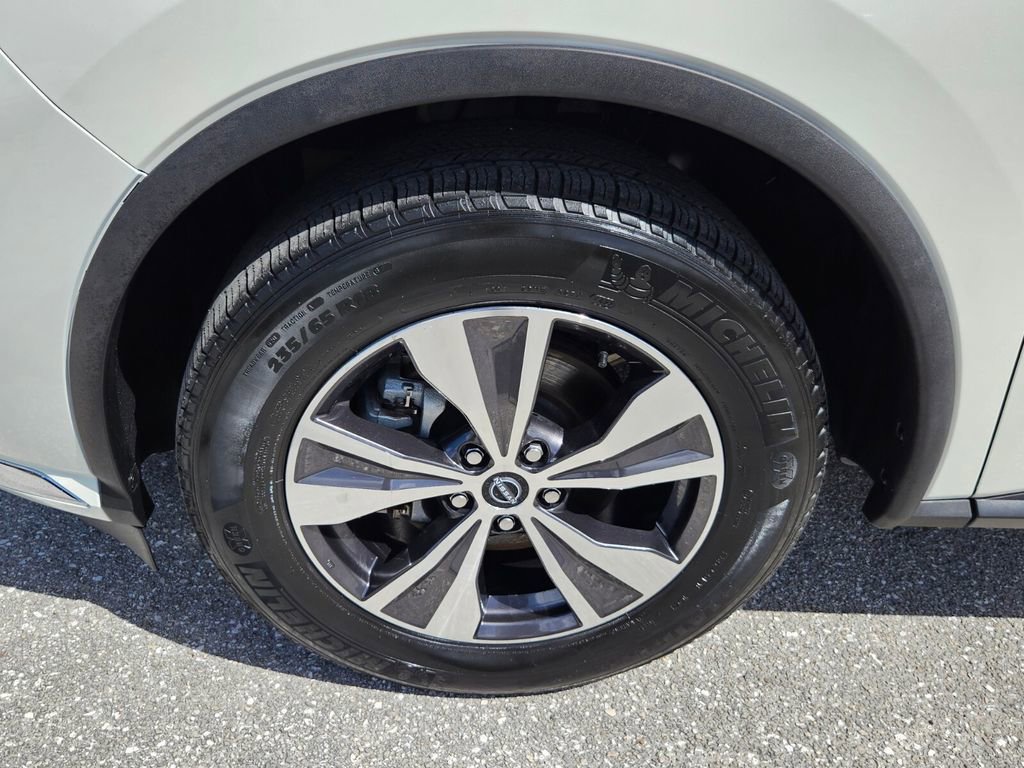 Used 2023 Nissan Murano SV image 22