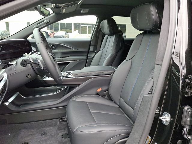 New 2026 Cadillac Lyriq V w/ LPO, Floor Liner Package AWD/4WD image 9