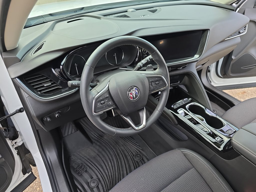Used 2023 Buick Envision Preferred w/ Sport Touring Package AWD/4WD image 15