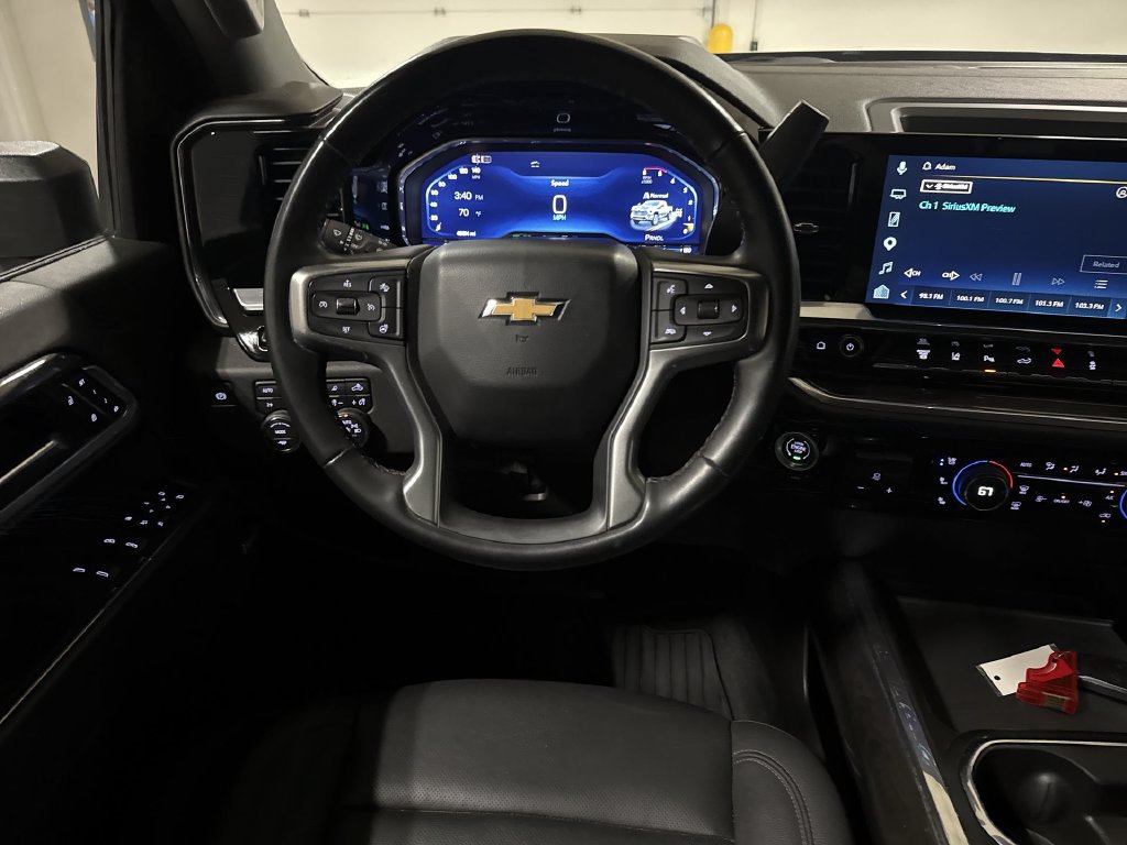 Used 2024 Chevrolet Silverado 2500 LTZ w/ LTZ Premium Package AWD/4WD image 11
