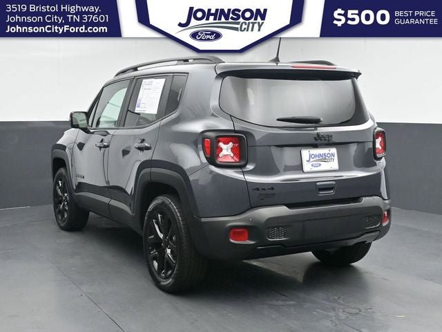Used 2022 Jeep Renegade Altitude AWD/4WD image 7