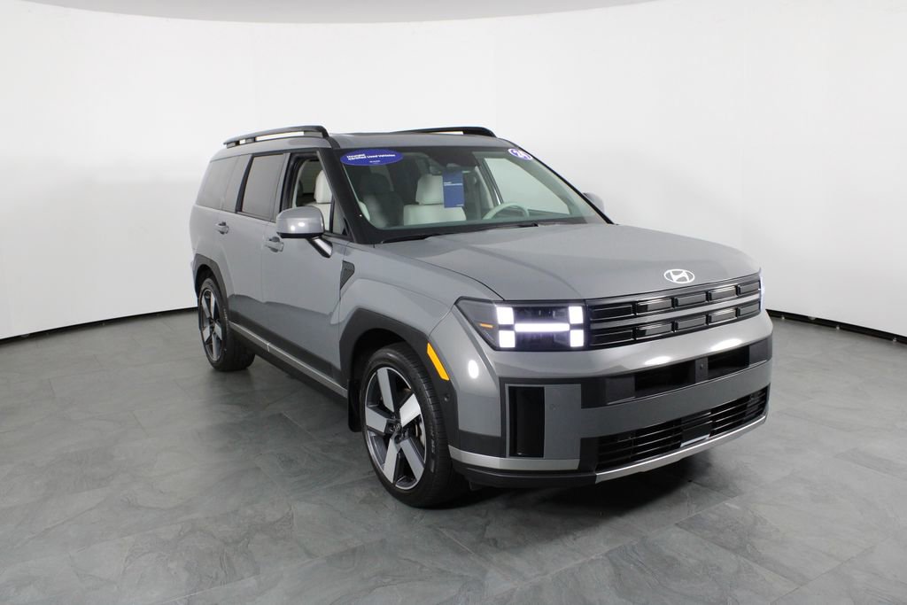 Used 2024 Hyundai Santa Fe Limited image 13