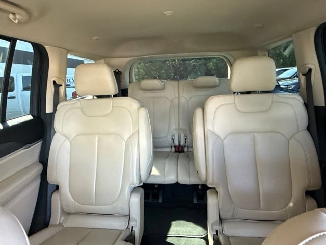 Used 2022 Jeep Grand Cherokee L Limited AWD/4WD image 13