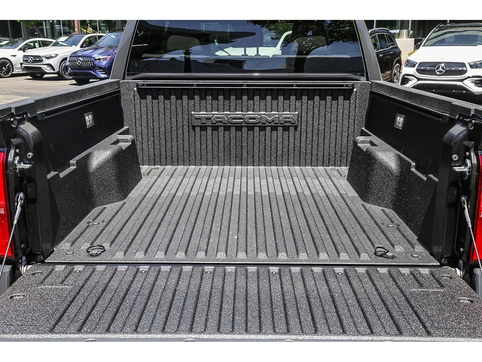 Used 2026 Toyota Tacoma SR5 AWD/4WD image 24