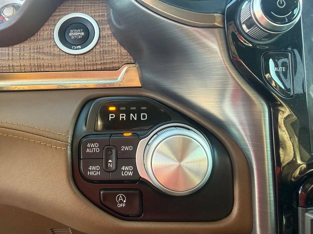 Used 2019 RAM 1500 Limited AWD/4WD image 39