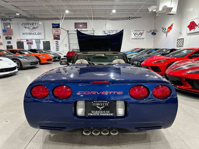 Used 2004 Chevrolet Corvette Convertible w/ Preferred Equipment Group RWD image 26
