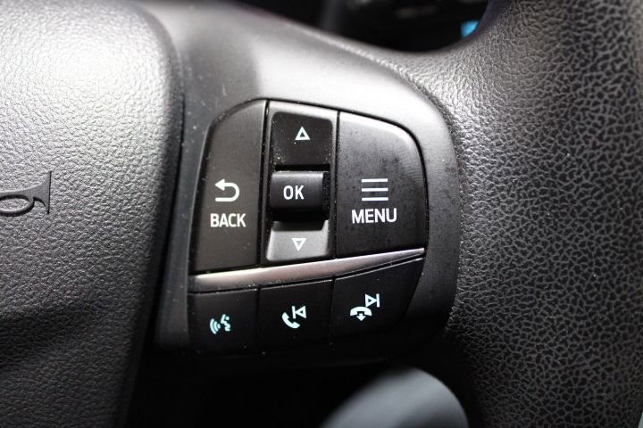 Used 2021 Ford Escape SE image 34