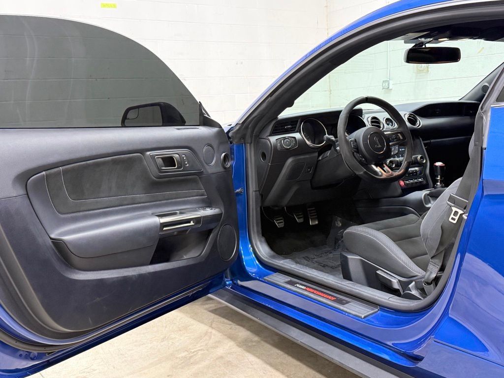 Used 2018 Ford Mustang Shelby GT350 w/ Electronics Package RWD image 27