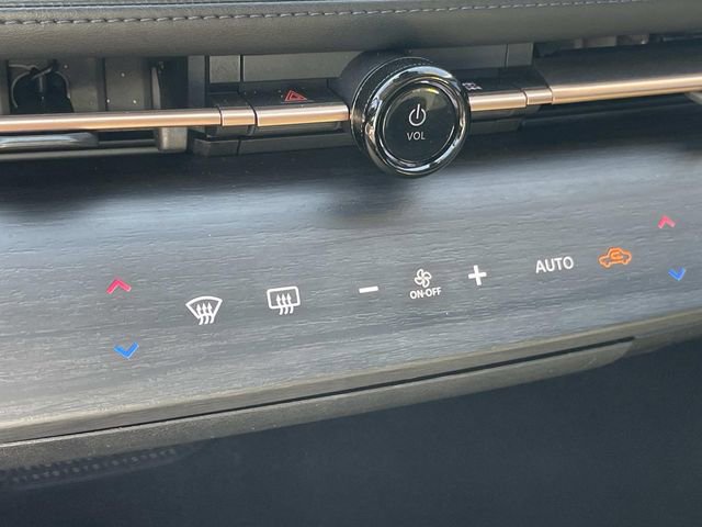 Used 2023 Nissan Ariya FWD image 23