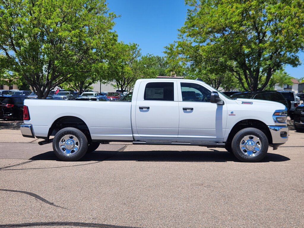 New 2026 RAM 2500 Tradesman AWD/4WD image 2