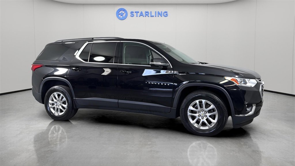 Used 2021 Chevrolet Traverse LT image 12