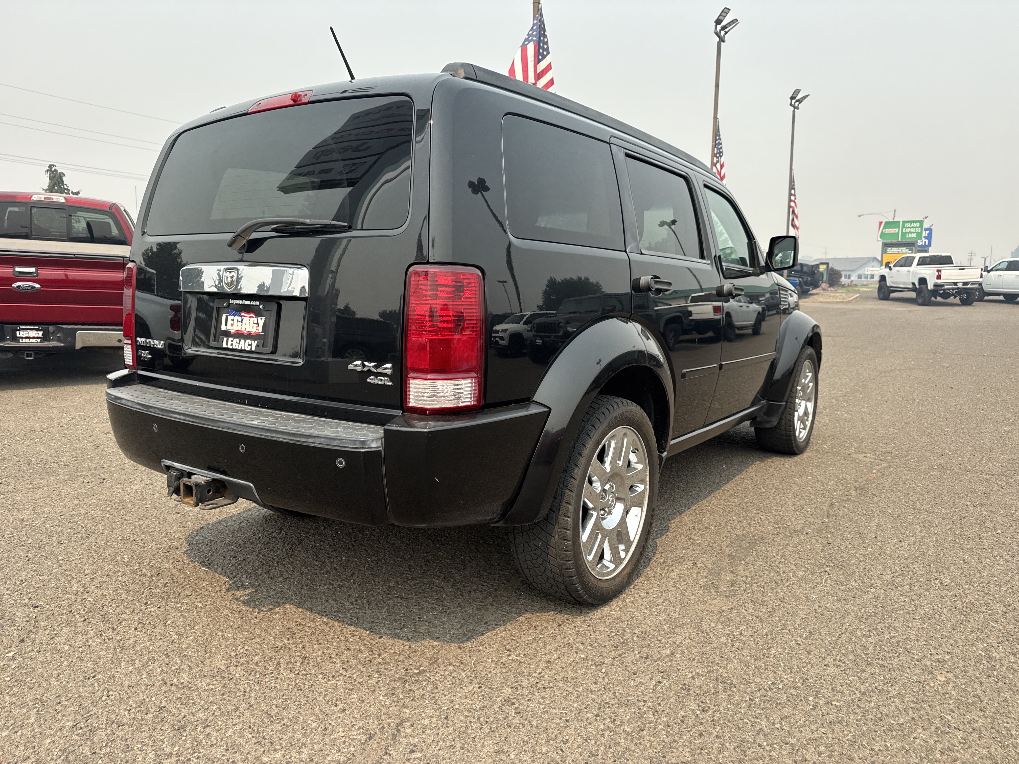 Used 2008 Dodge Nitro R/T AWD/4WD image 3