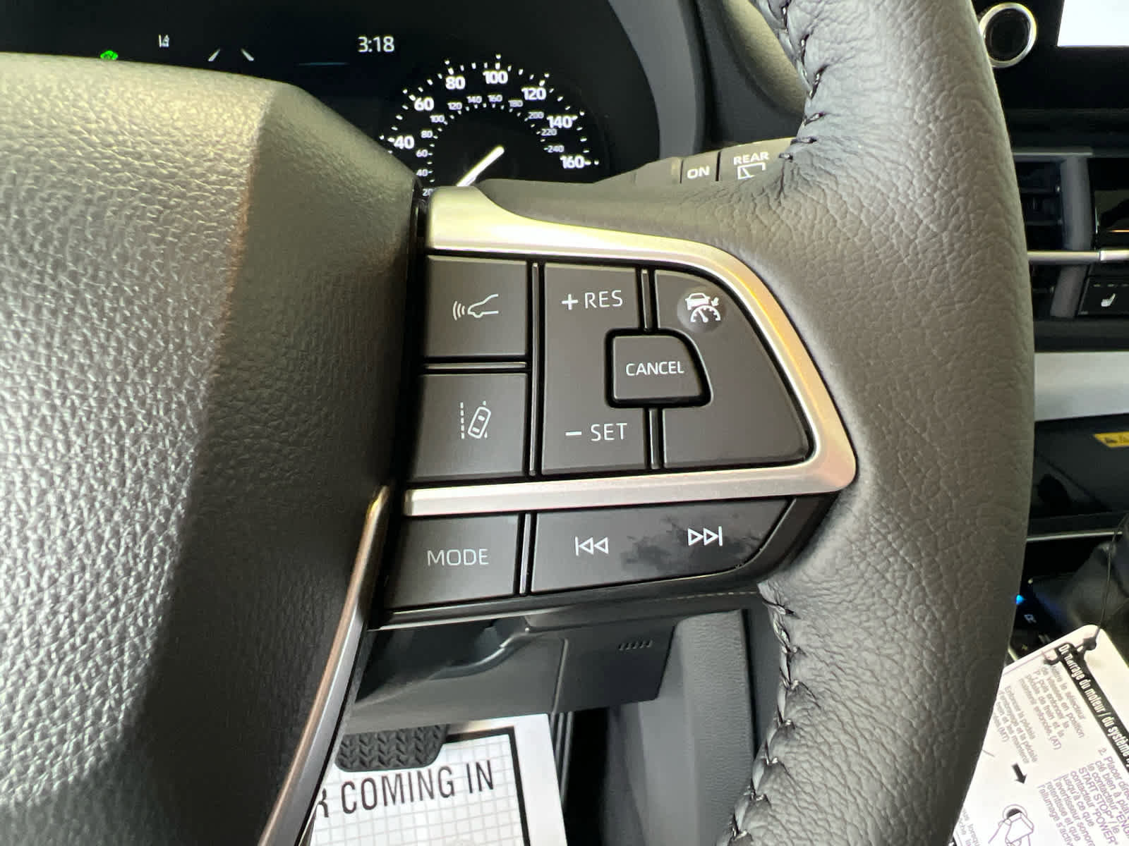 New 2026 Toyota Sienna XLE FWD image 19