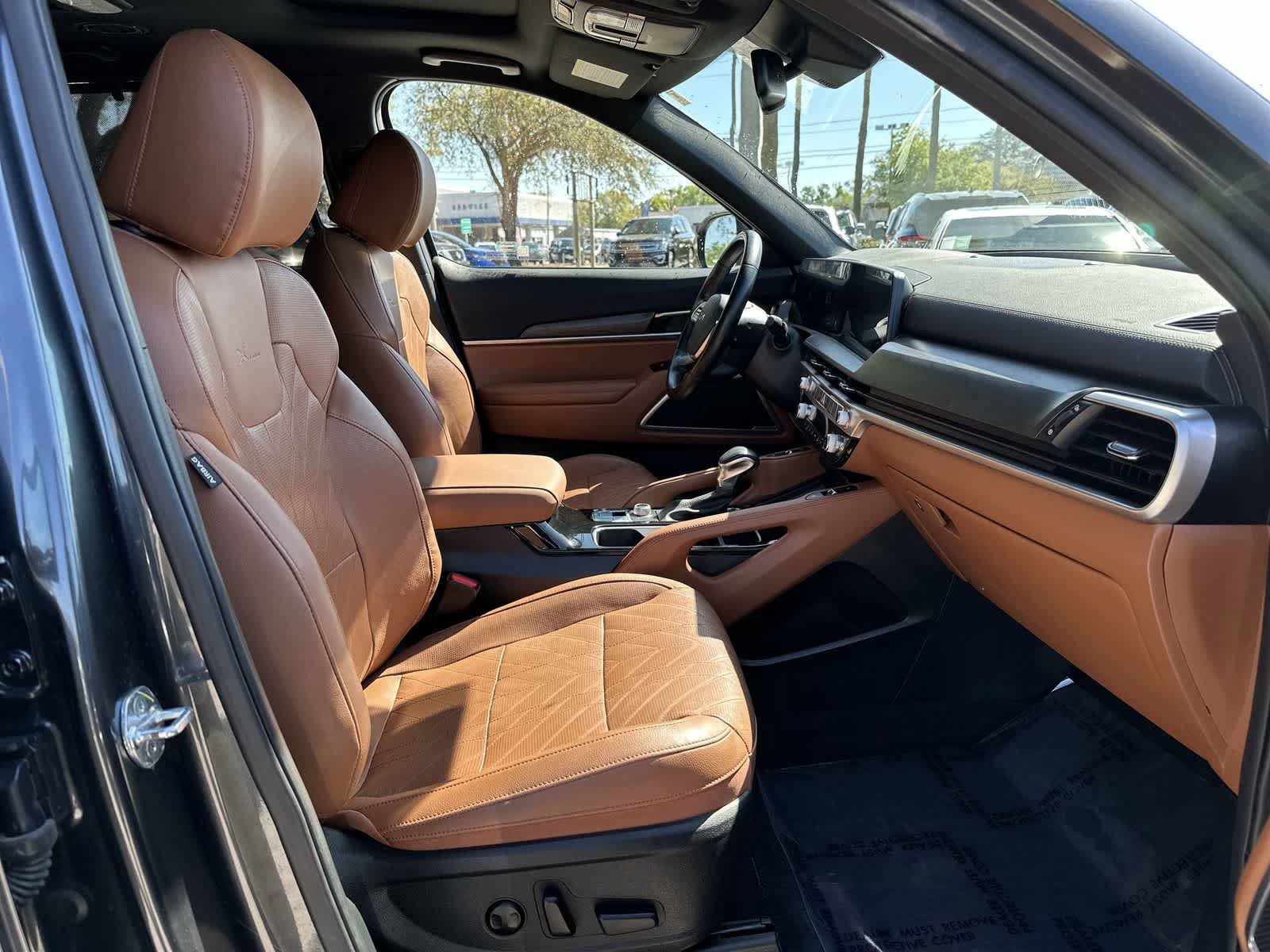 Used 2023 Kia Telluride EX X-Line image 14
