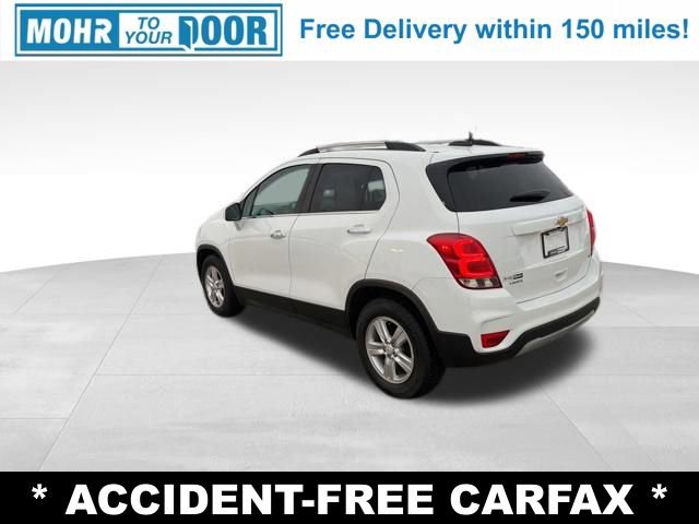 Used 2020 Chevrolet Trax LT w/ LT Convenience Package image 3