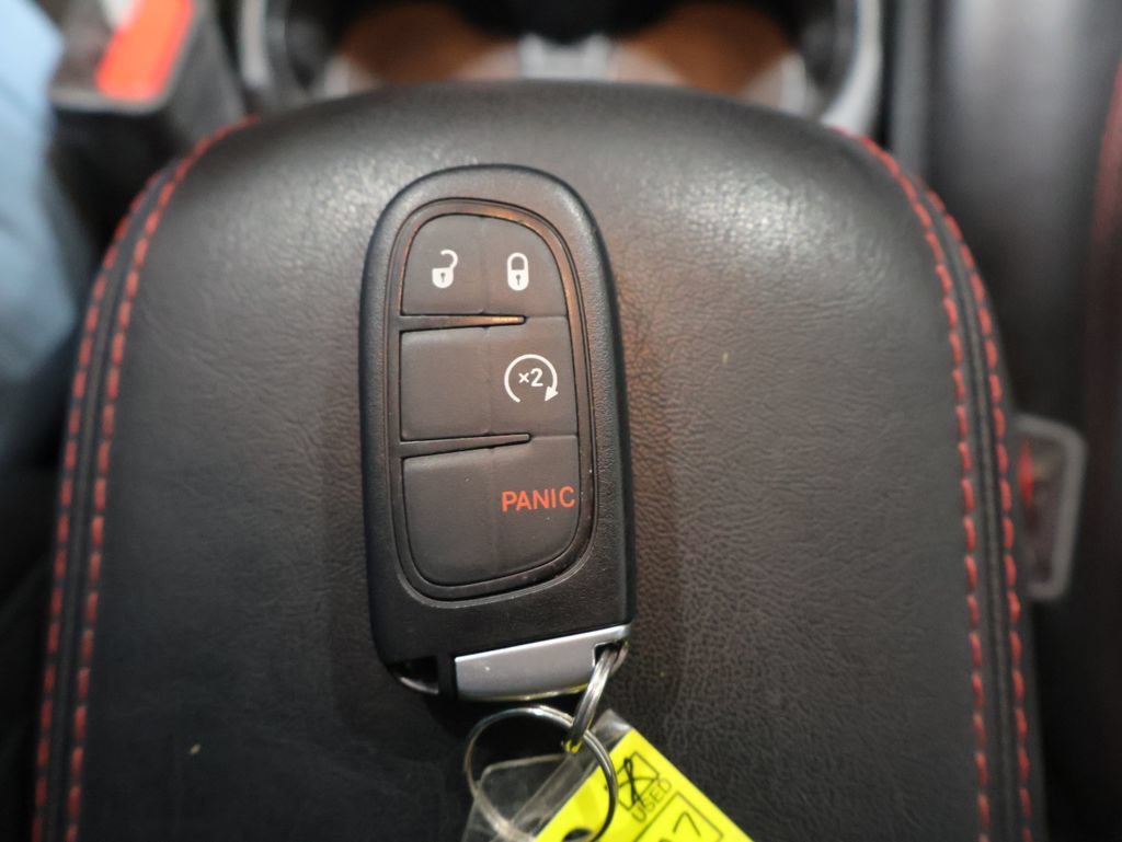 Used 2021 Jeep Cherokee Trailhawk AWD/4WD image 25