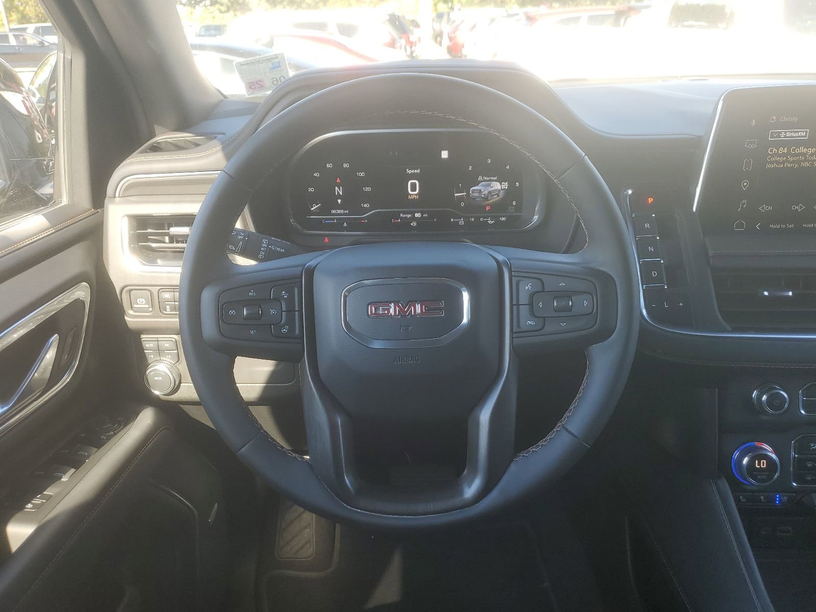 Used 2023 GMC Yukon XL AT4 w/ AT4 Premium Package image 11