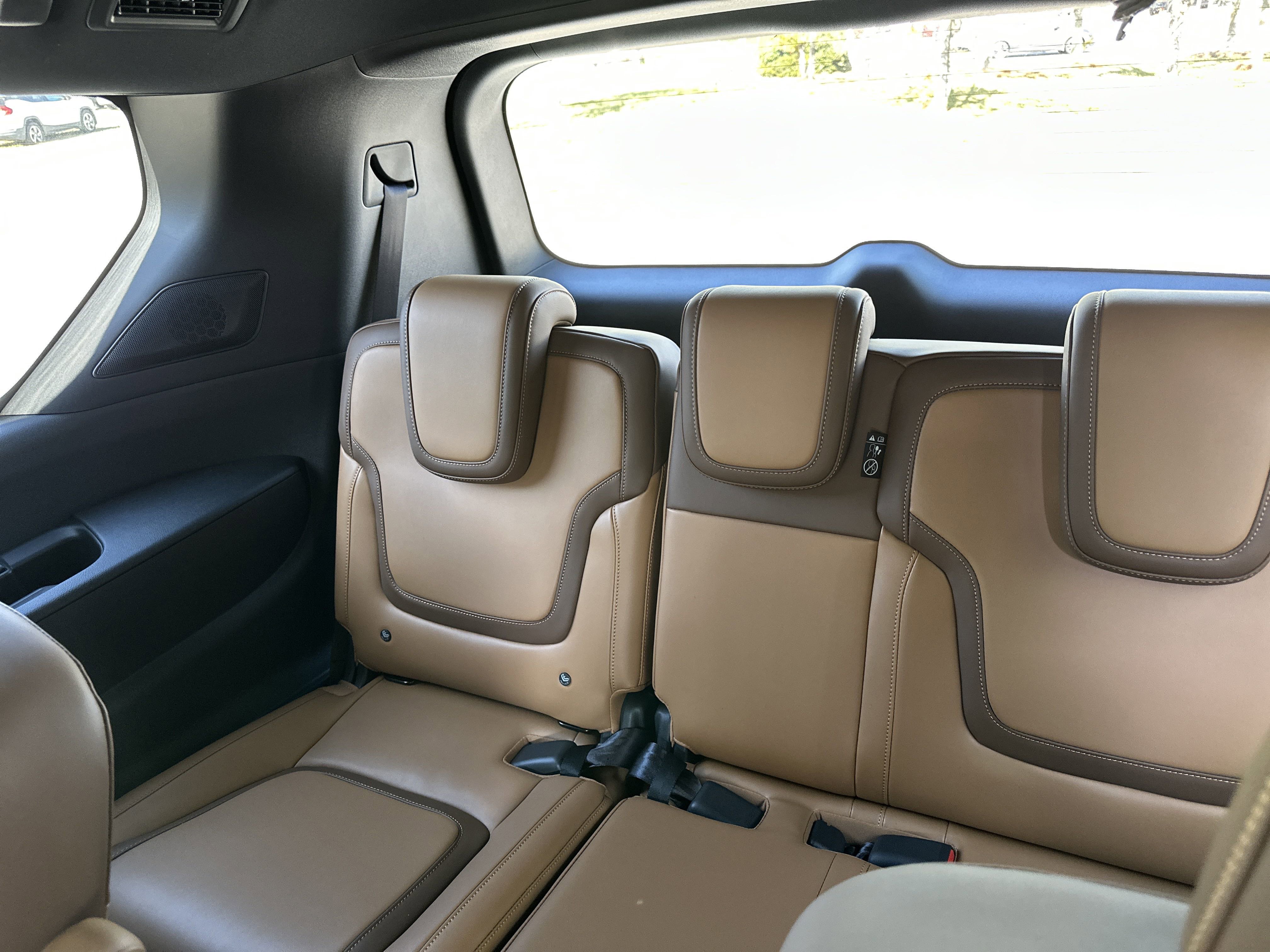 New 2025 Nissan Armada SL w/ Captain's Chari Seat Package image 26