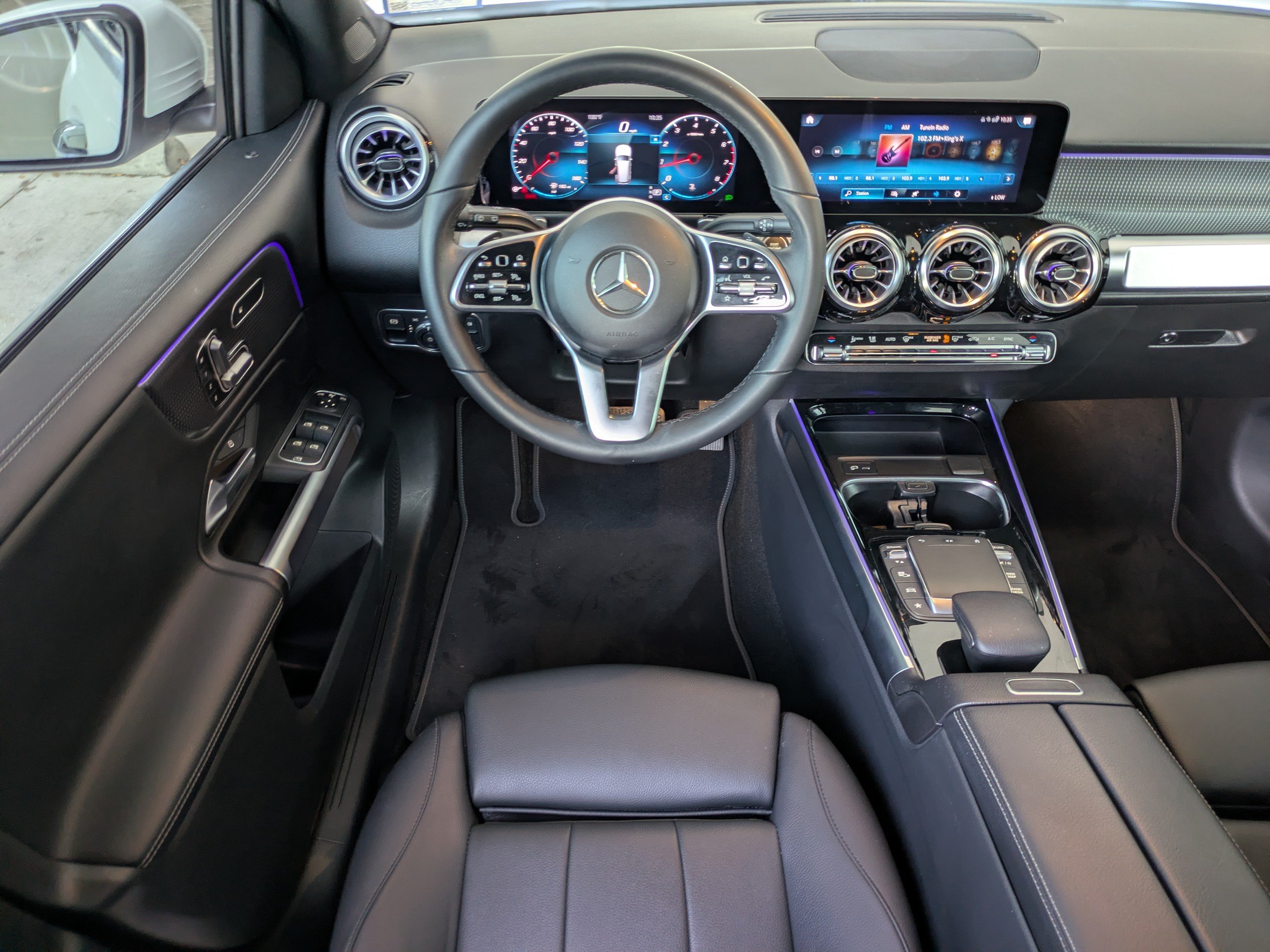 Used 2022 Mercedes-Benz GLB 250 image 17
