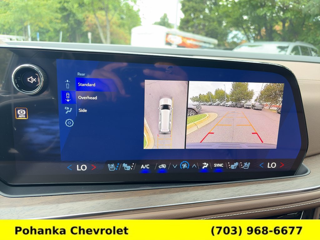 New 2026 Chevrolet Suburban High Country AWD/4WD image 16