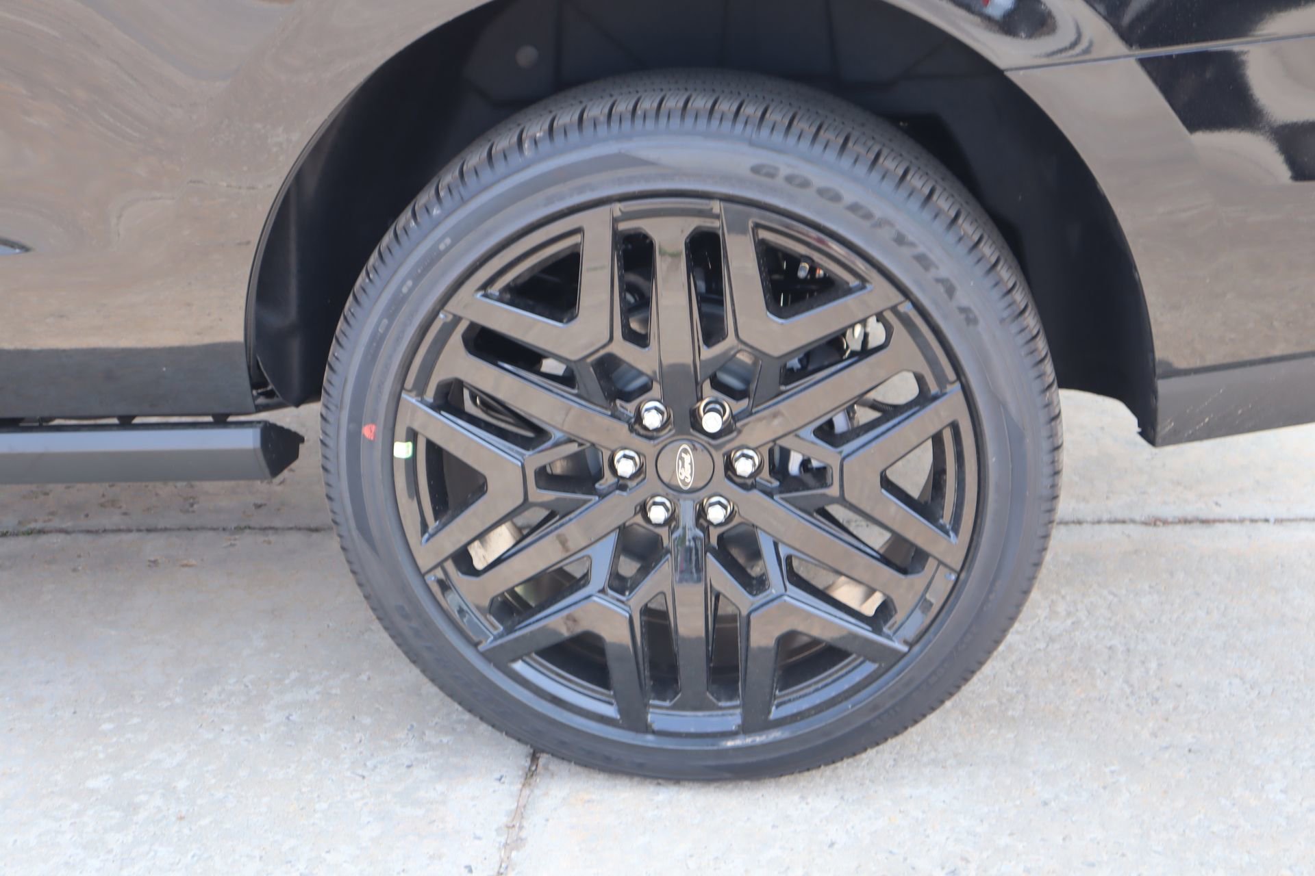 New 2026 Ford Expedition Platinum AWD/4WD image 22