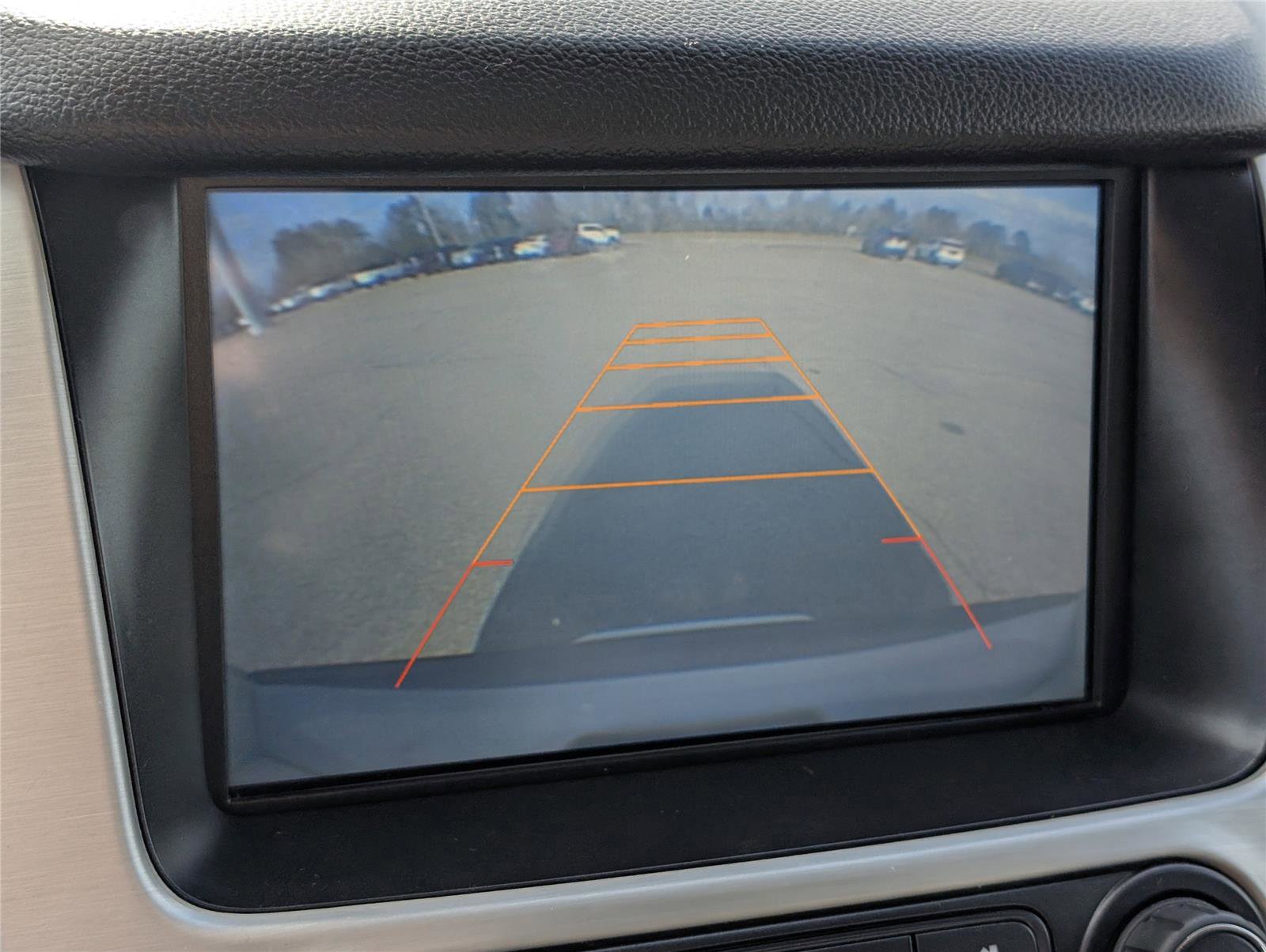 Used 2015 GMC Yukon SLE w/ Convenience Package image 18