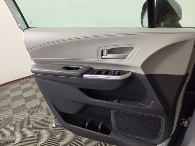 Used 2023 Toyota Sienna LE FWD image 31