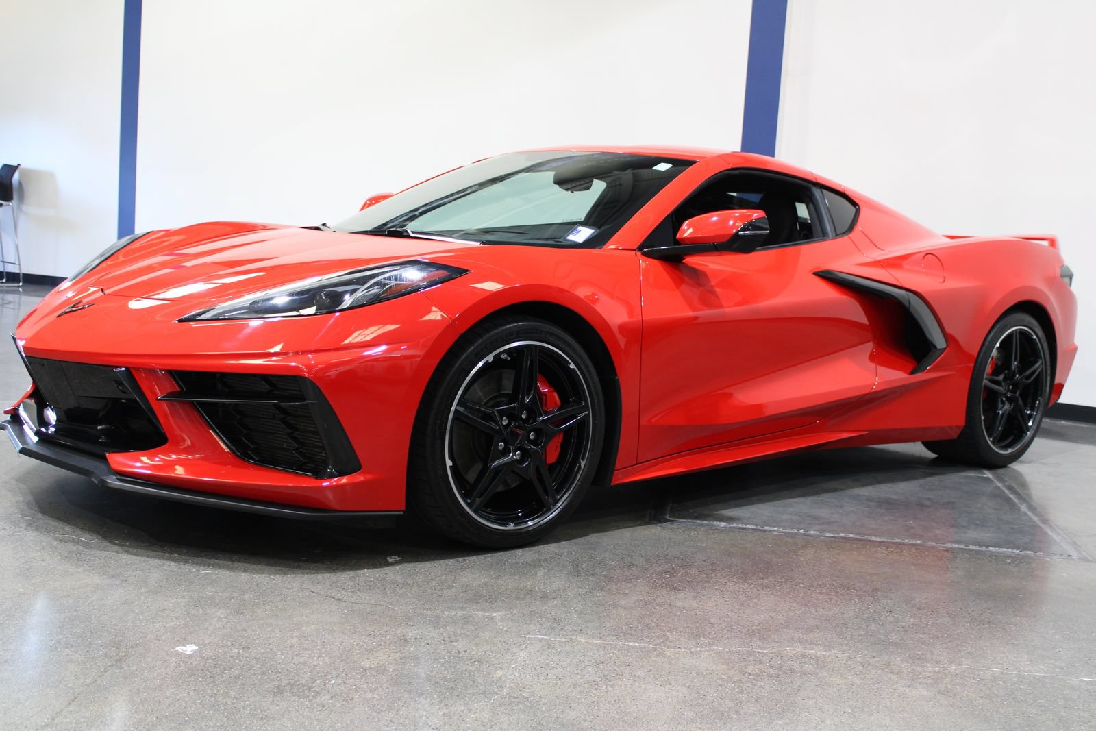 Used 2020 Chevrolet Corvette Stingray Premium Cpe w/ 3LT Preferred Equipment Group RWD image 7