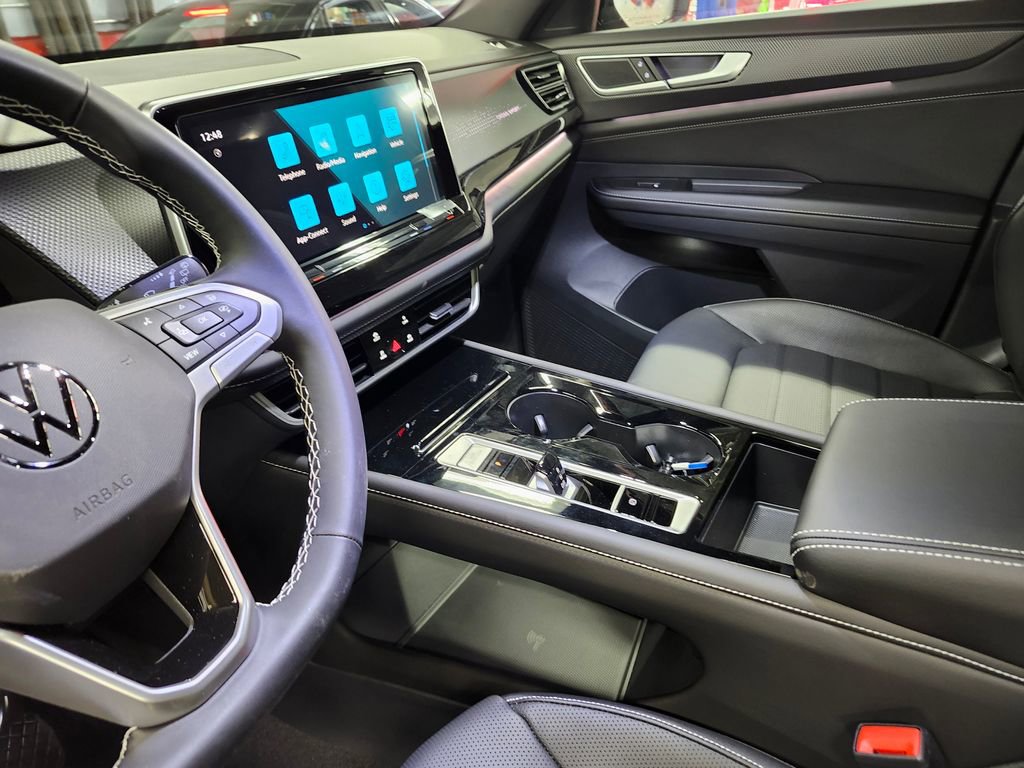 New 2026 Volkswagen Atlas Cross Sport SEL image 7