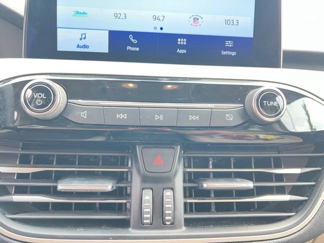 Used 2020 Ford Escape SE FWD image 19