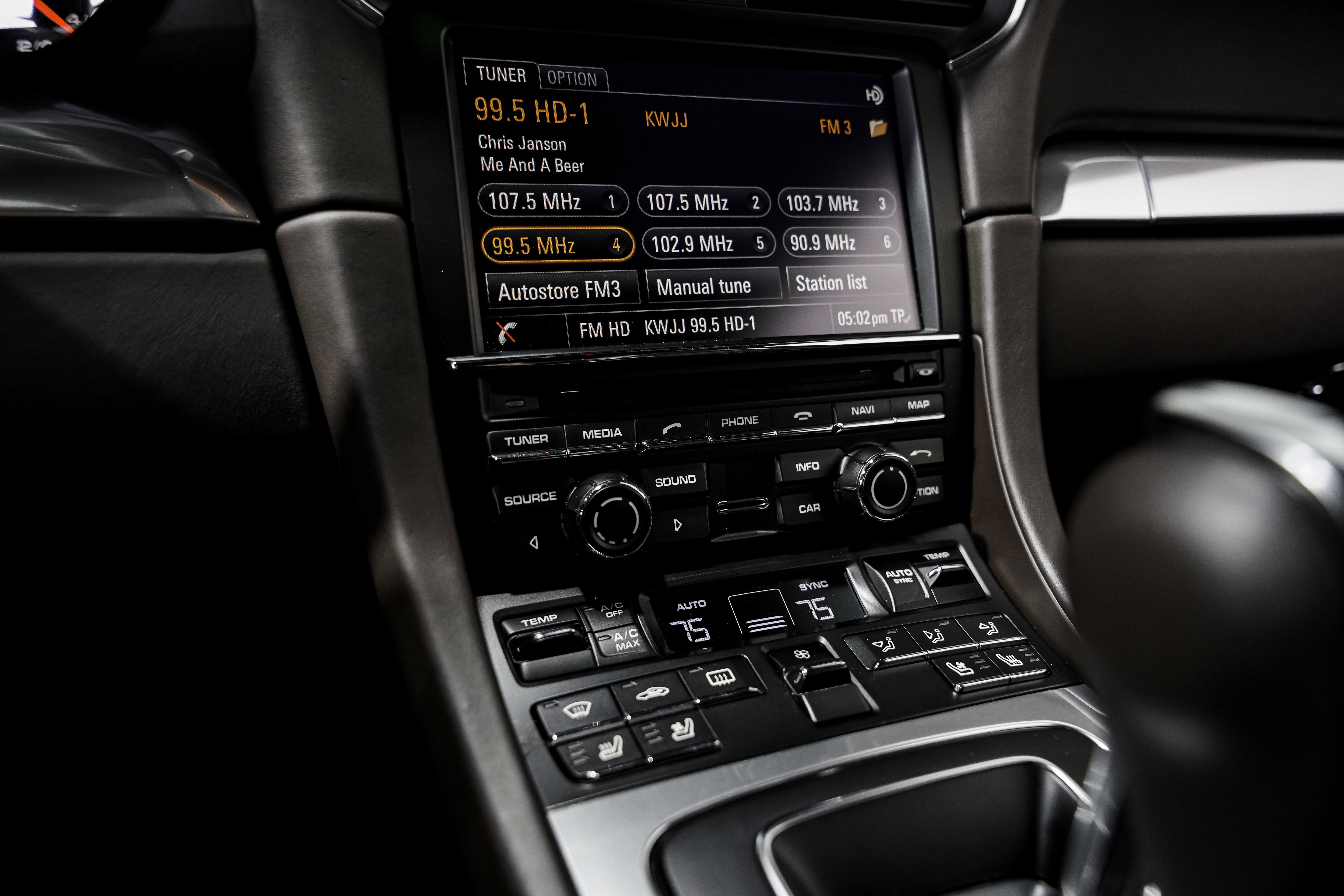 Used 2014 Porsche 911 Carrera S image 14