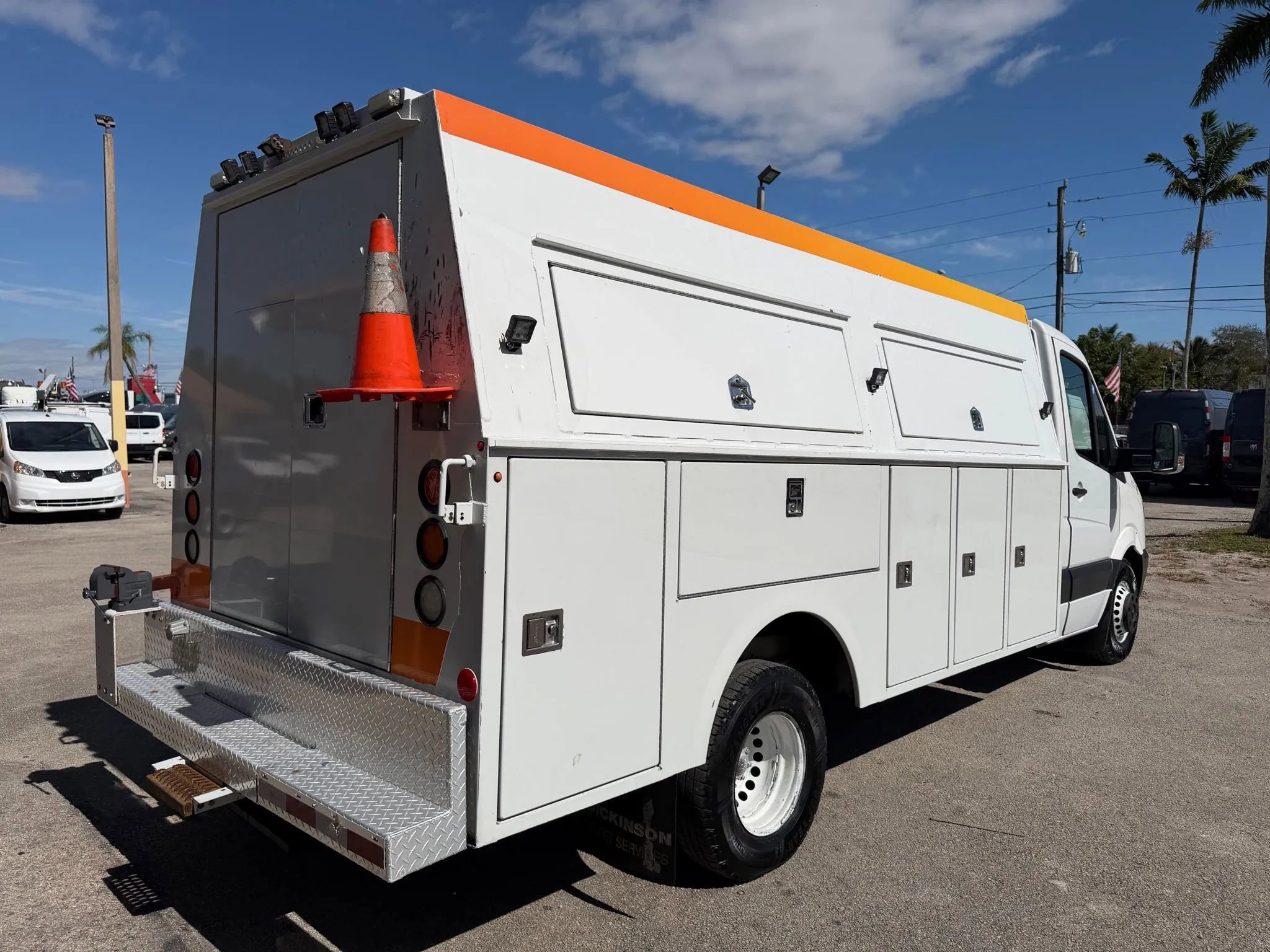 Used 2018 Mercedes-Benz Sprinter 3500 w/ Swivel Seat Package image 11