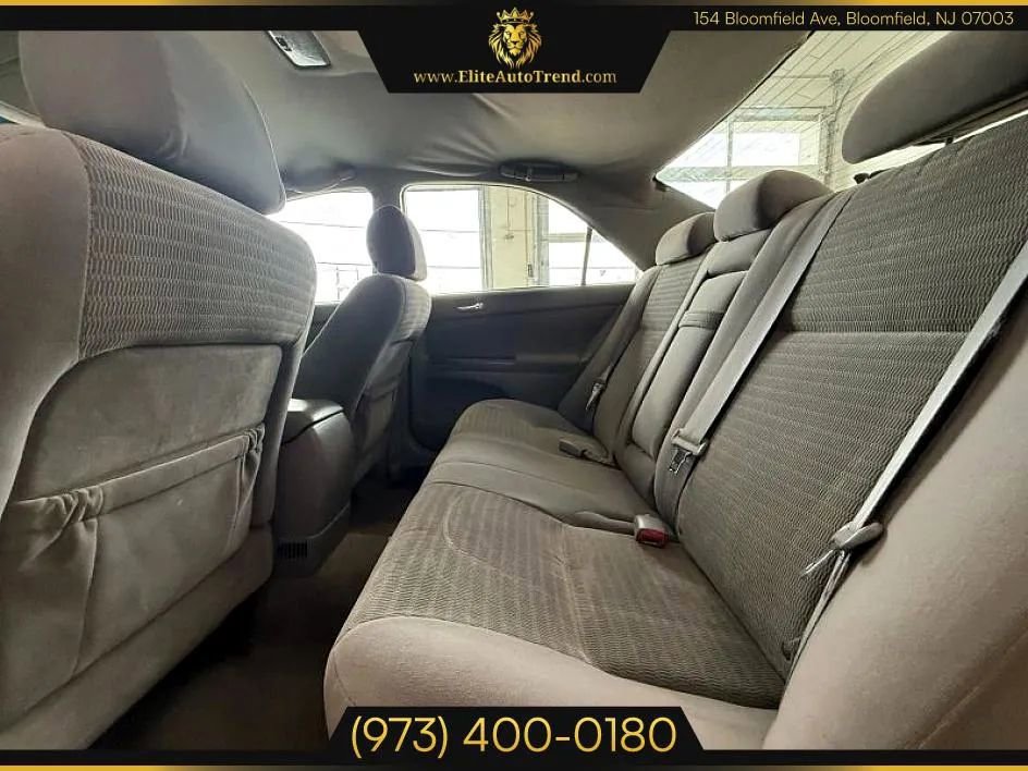 Used 2006 Toyota Camry LE image 21