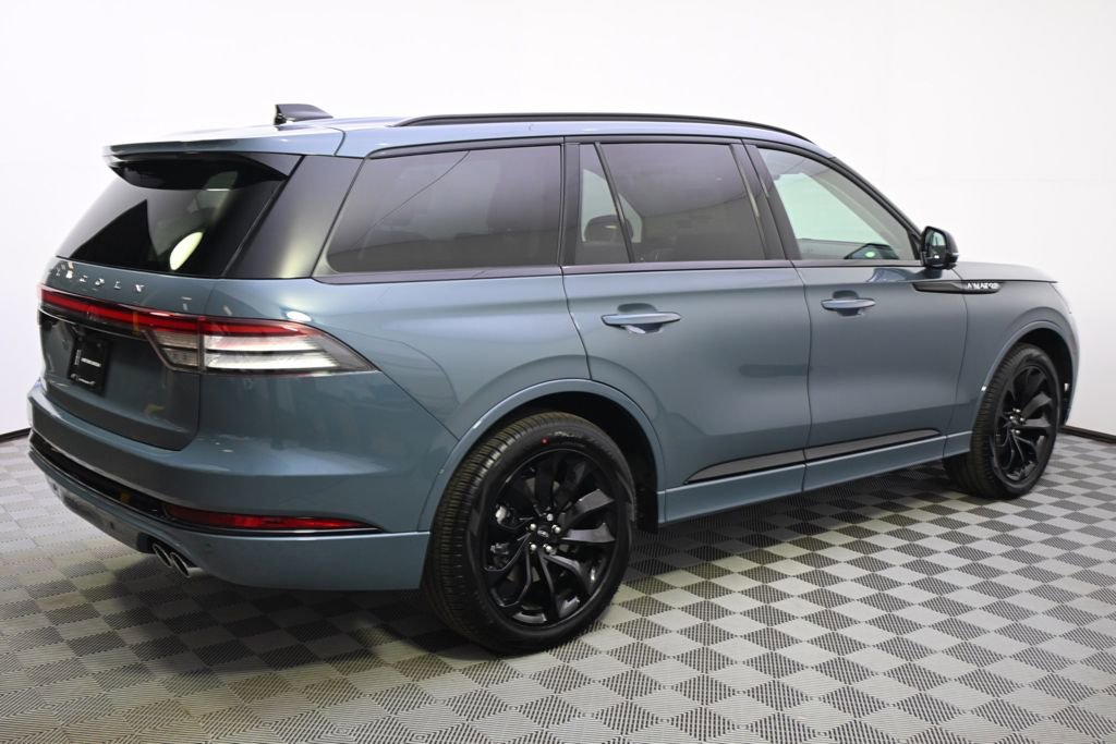 New 2026 Lincoln Aviator AWD image 7