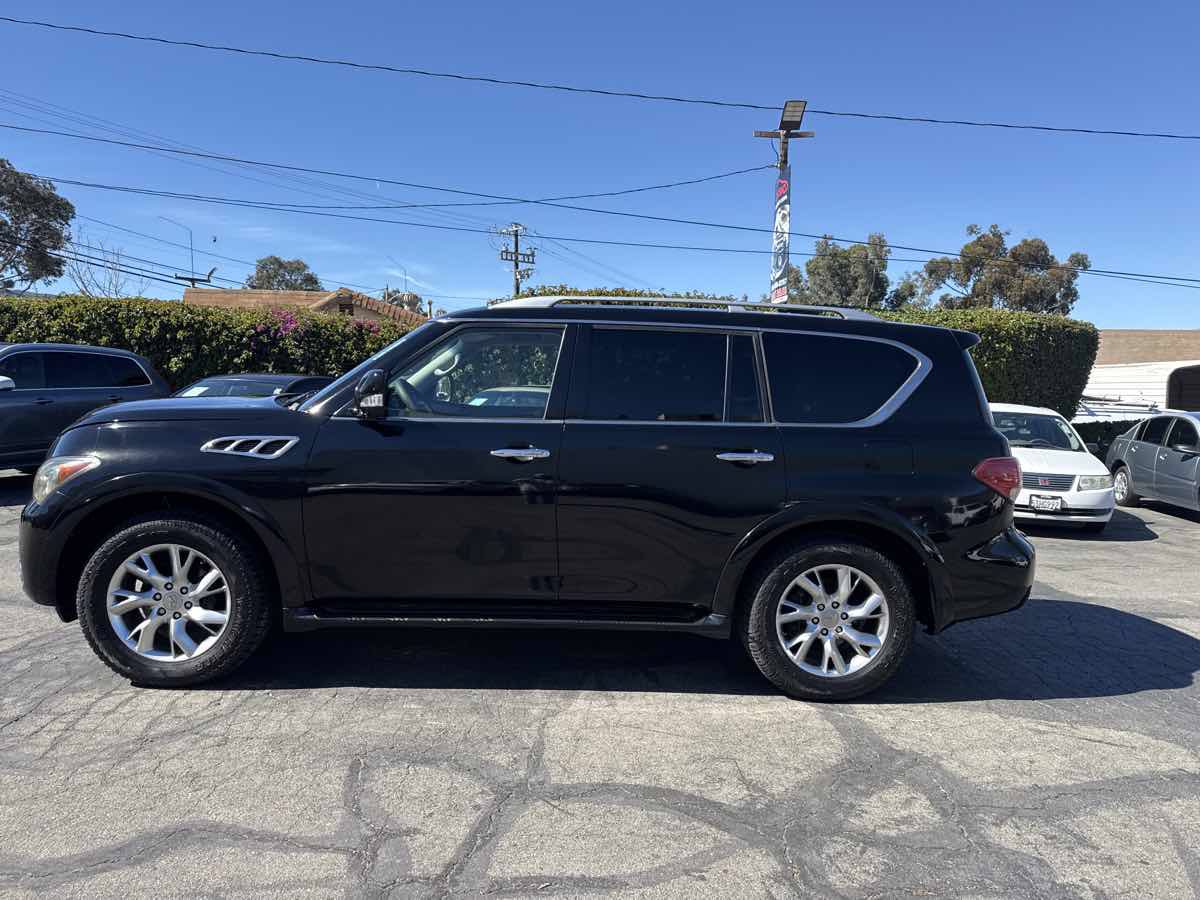 Used 2012 INFINITI QX56 4WD w/ Theater Pkg image 4