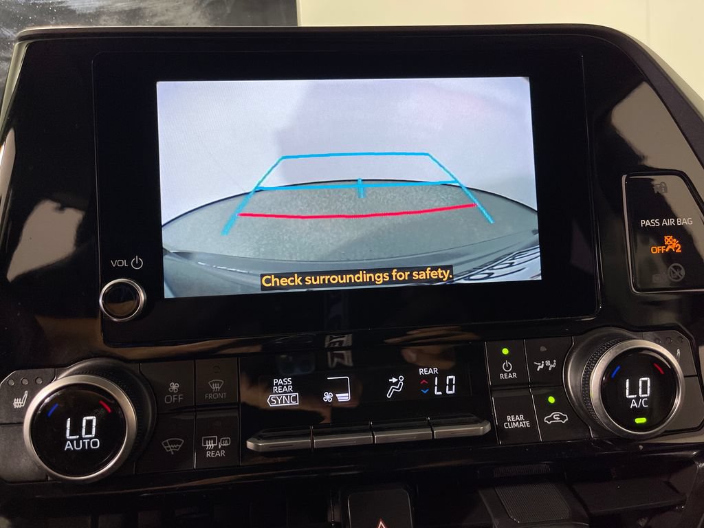 Certified 2025 Toyota Highlander XLE AWD/4WD image 21