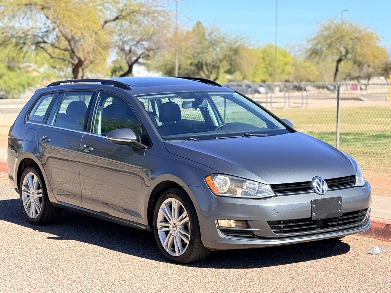 Used 2015 Volkswagen Golf TDI SE FWD image 7
