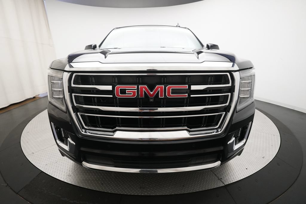 Used 2024 GMC Yukon SLT w/ SLT Luxury Package AWD/4WD image 11