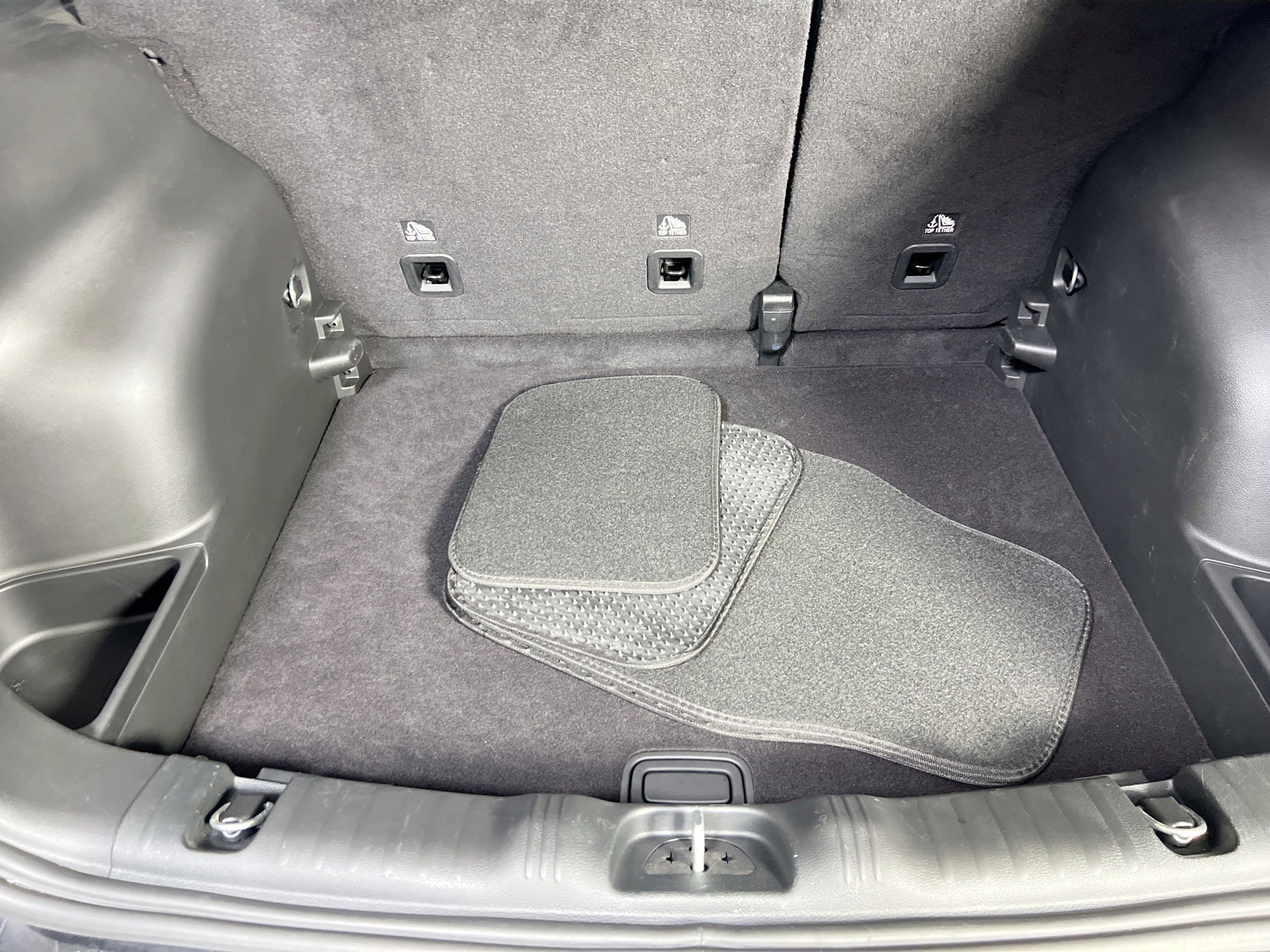 Used 2022 Jeep Compass Latitude image 23