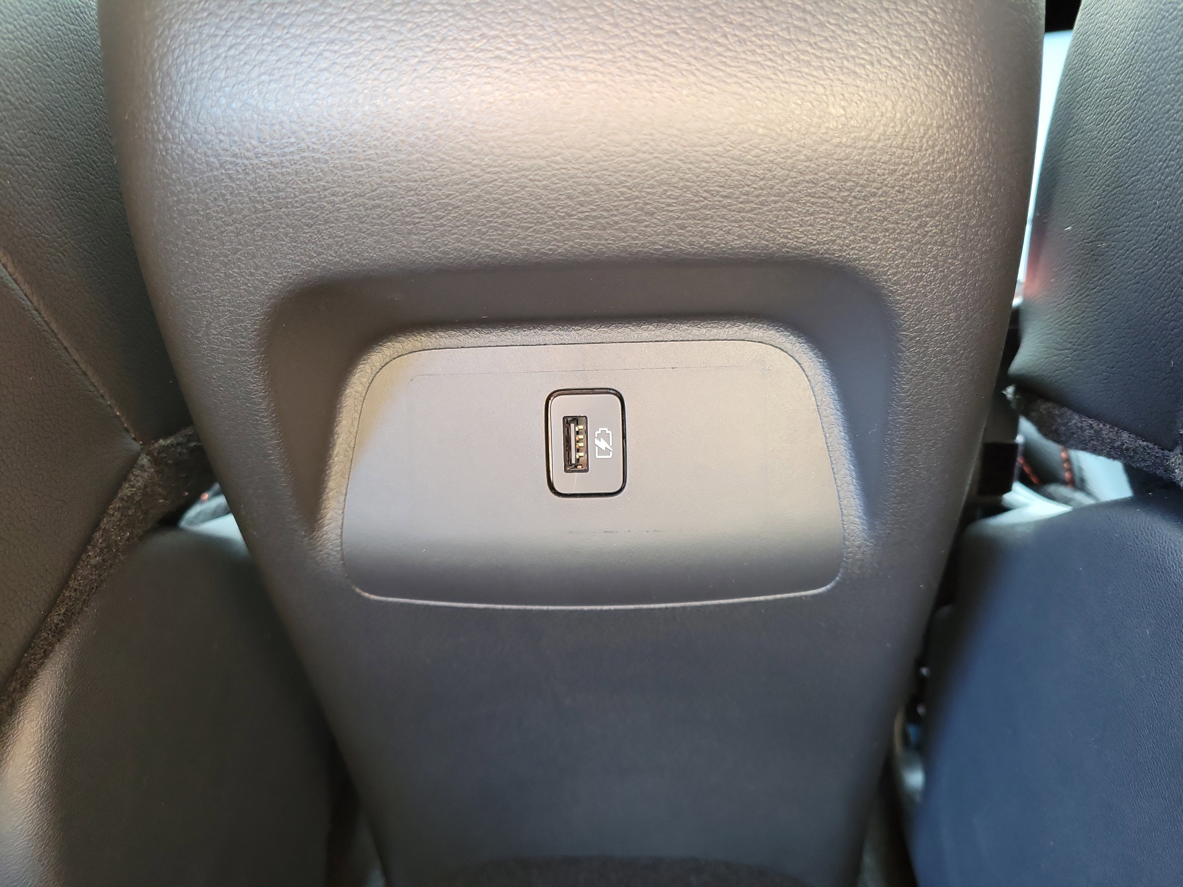 Certified 2025 Nissan Sentra SR w/ SR Premium Package image 10