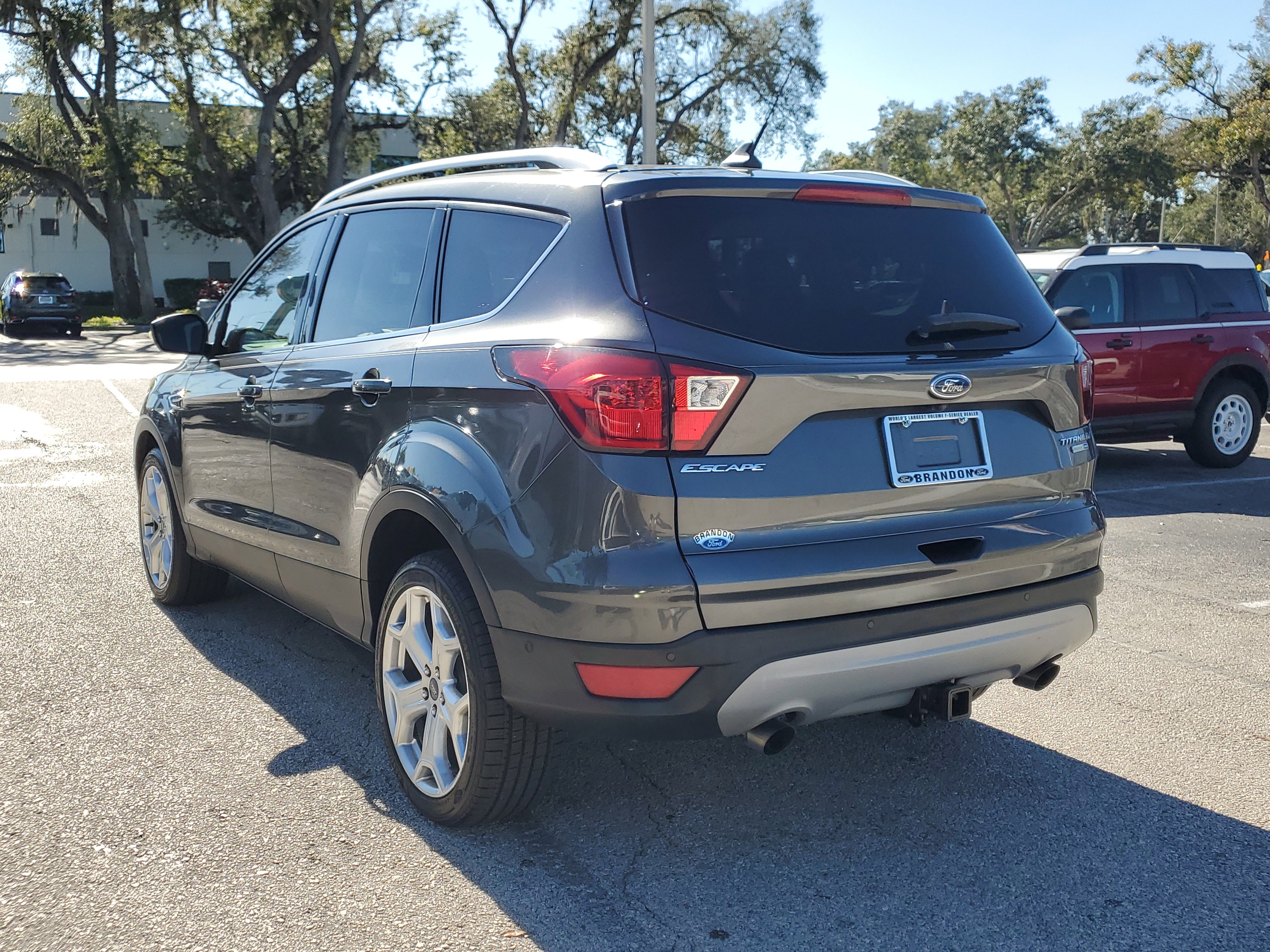 Used 2019 Ford Escape Titanium image 5
