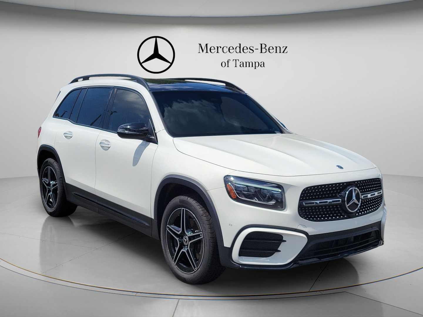 Certified 2024 Mercedes-Benz GLB 250 image 4