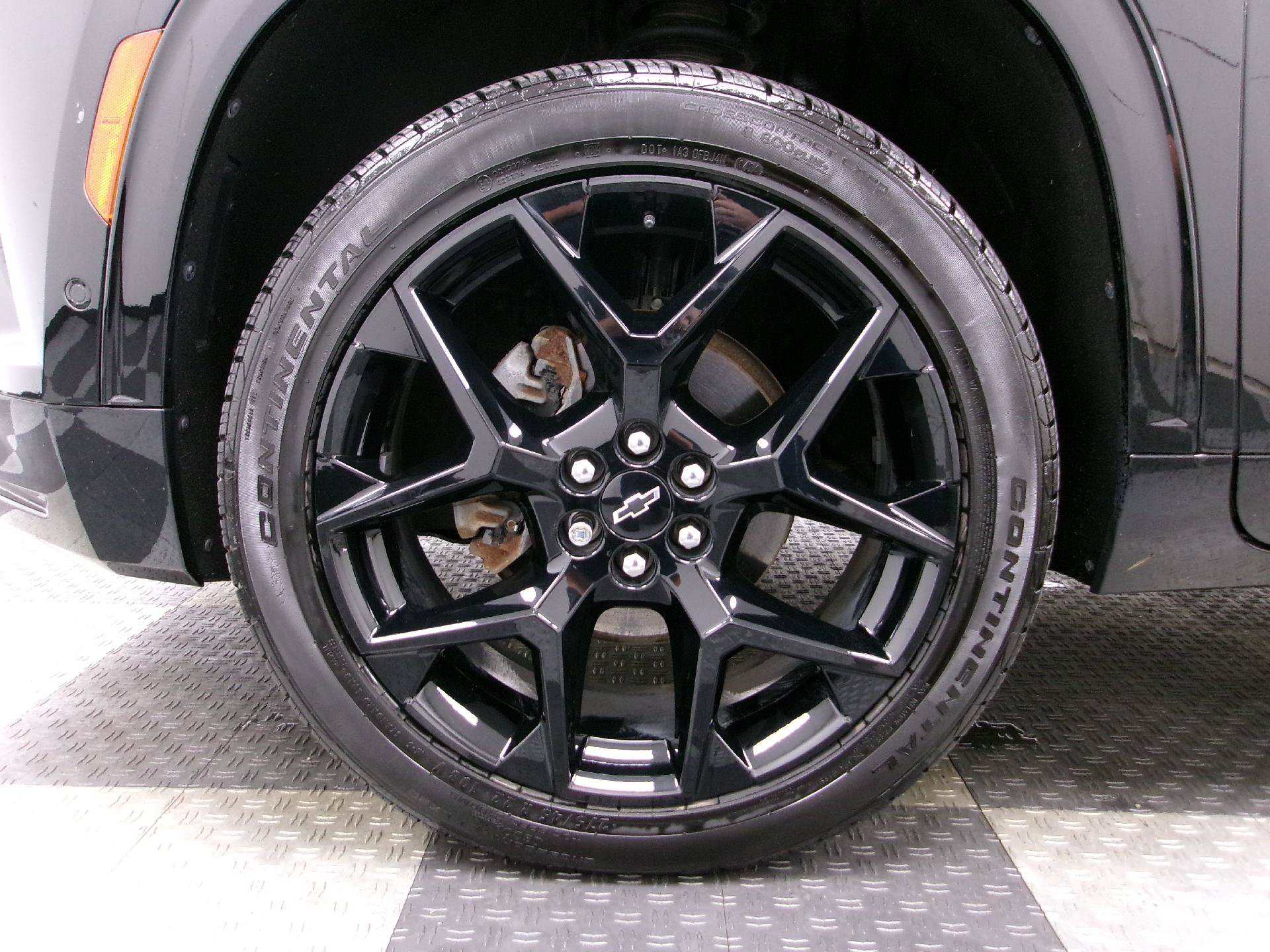 Used 2024 Chevrolet Traverse RS AWD/4WD image 19